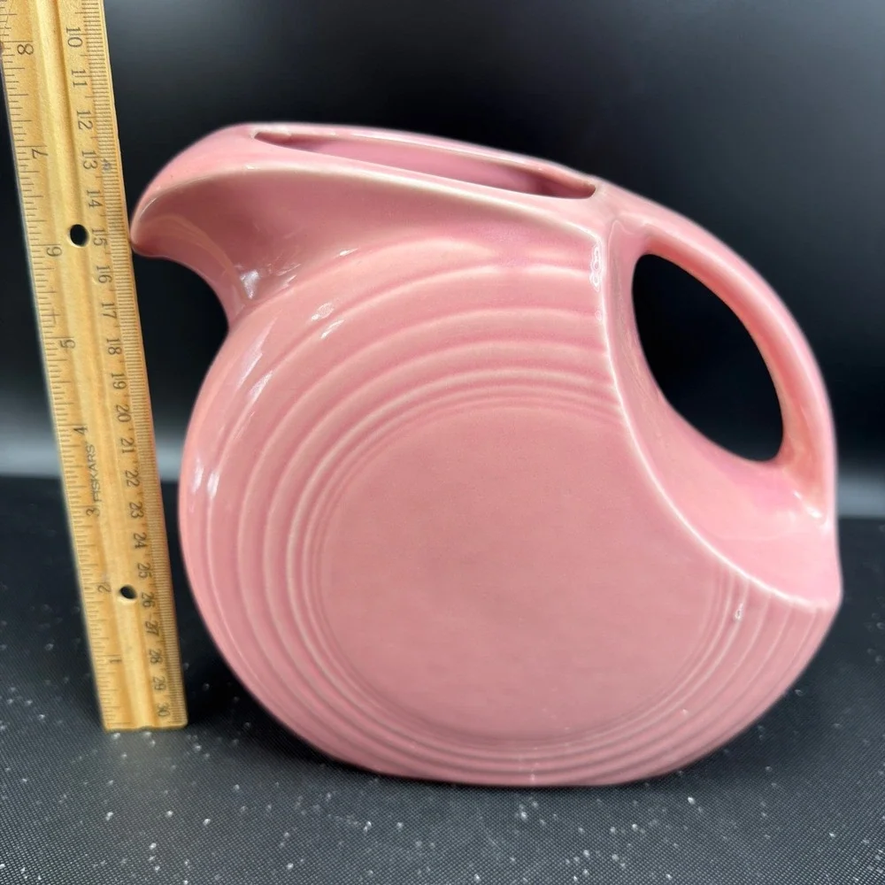 Fiesta‎ Rose Disc Water Pitcher Vintage Pink Homer Laughlin Fiestaware USA 7in